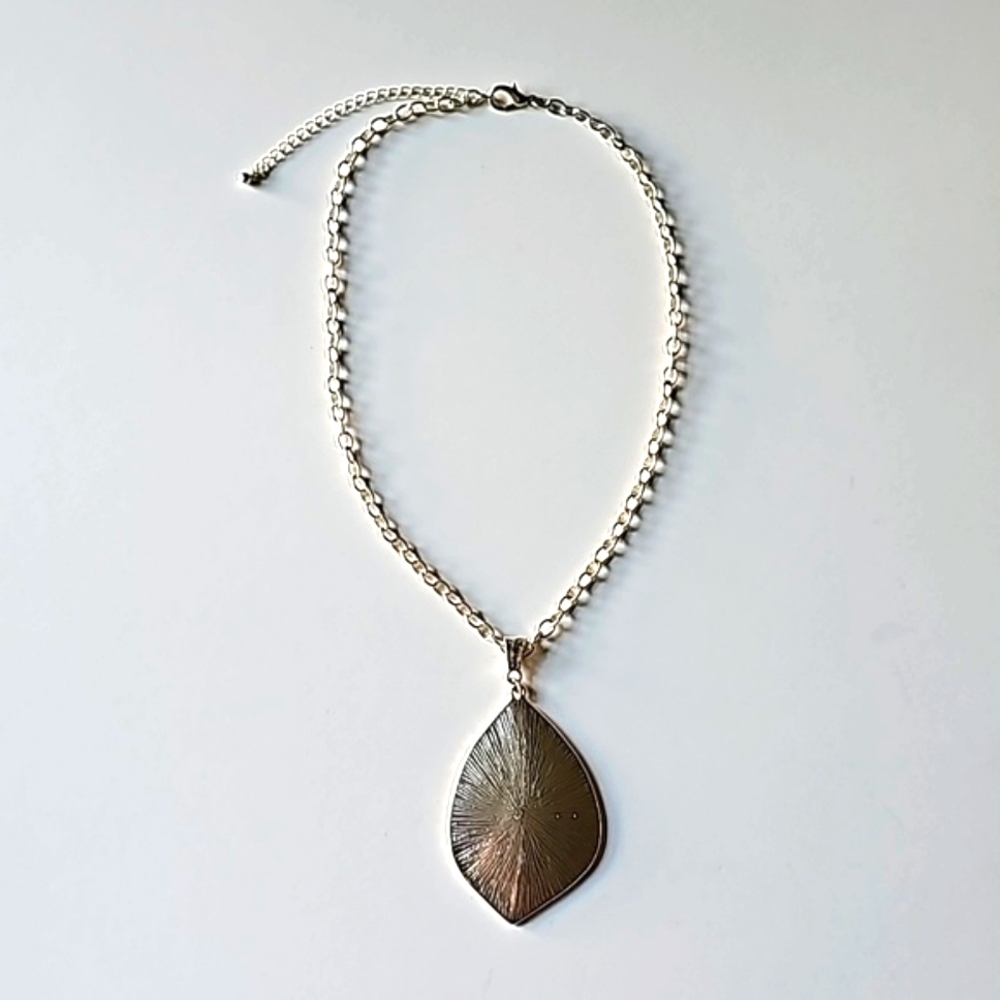 Silver Pendant Necklace 18 Inches With 3 Inch Extender